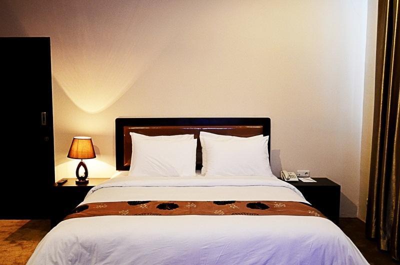 Grand Kanaya Hotel Медан Экстерьер фото